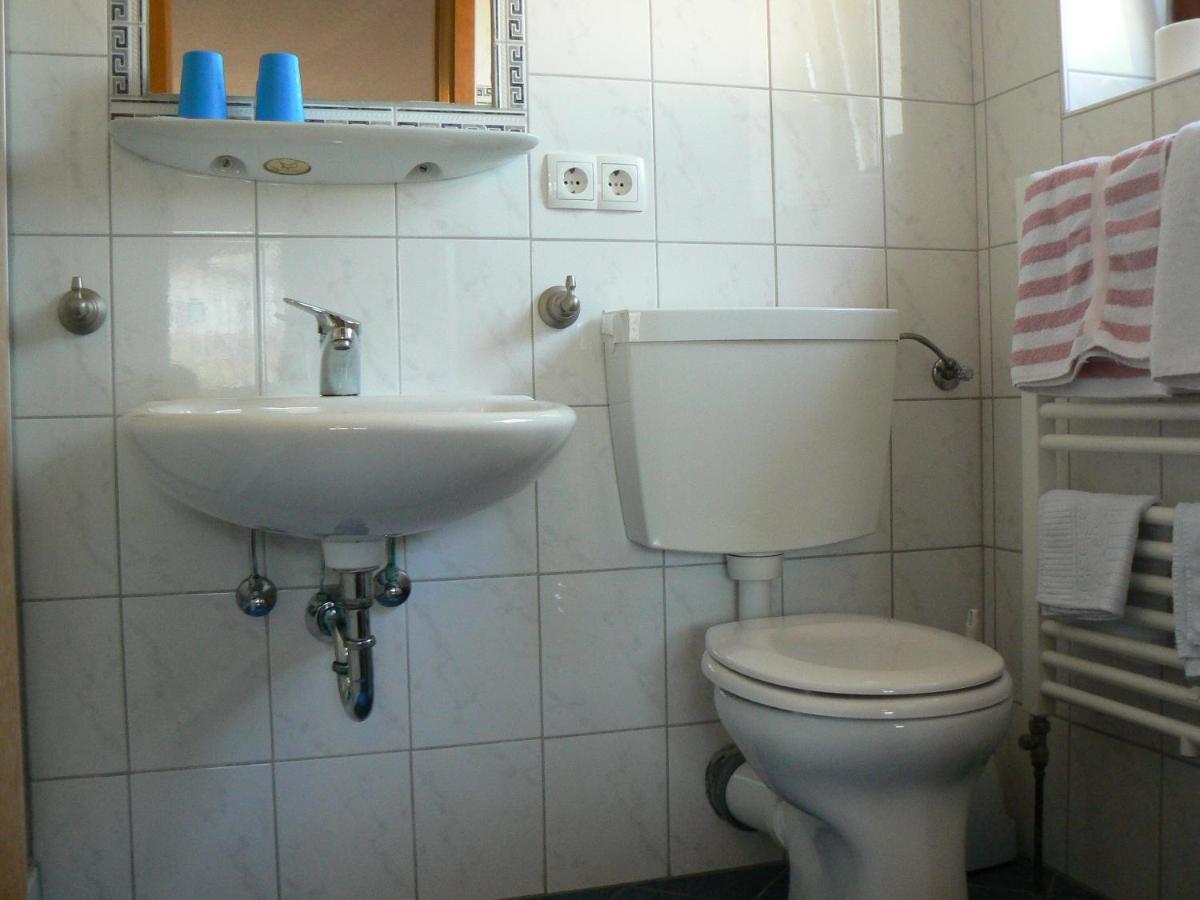 Hotel Haus Evelyn / Haus Heidemarie Bad Füssing Zimmer foto