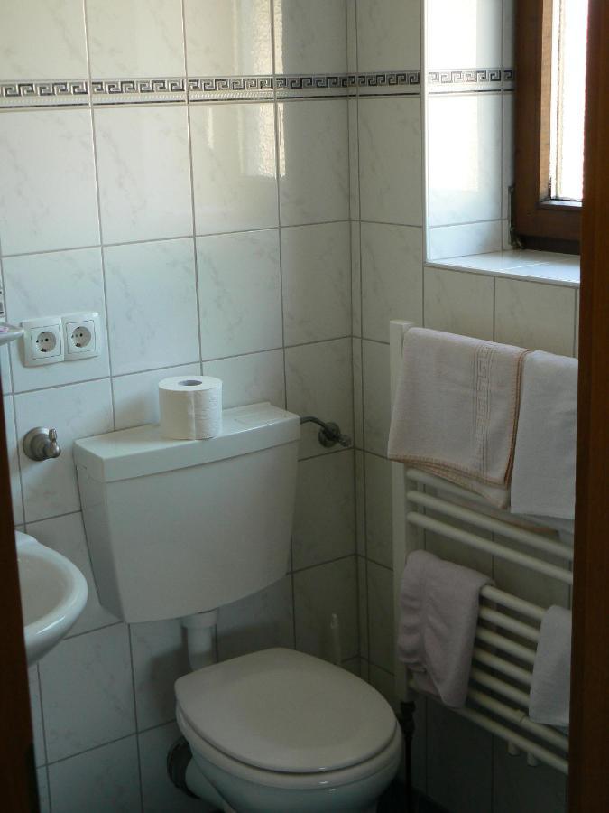 Hotel Haus Evelyn / Haus Heidemarie Bad Füssing Zimmer foto