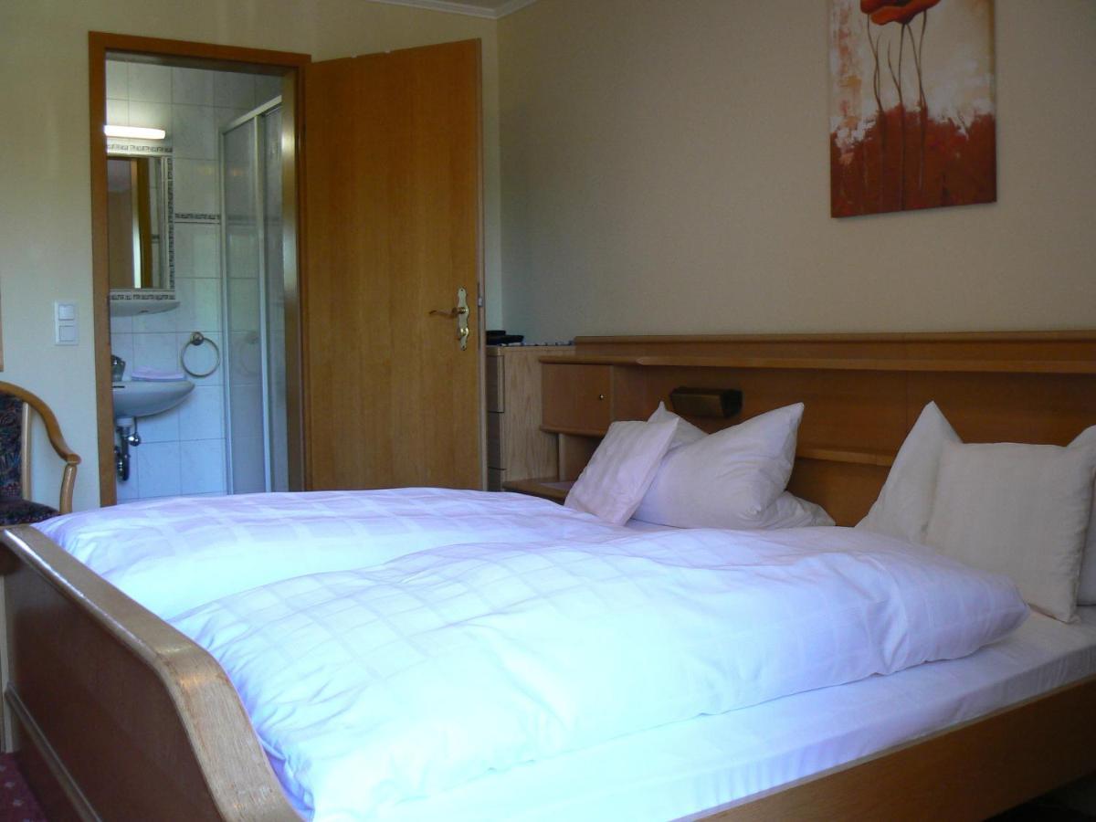 Hotel Haus Evelyn / Haus Heidemarie Bad Füssing Zimmer foto