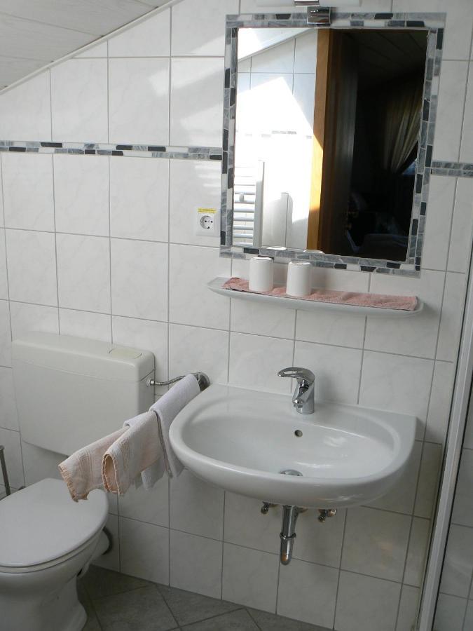 Hotel Haus Evelyn / Haus Heidemarie Bad Füssing Zimmer foto
